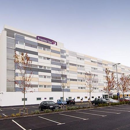 Premier Inn Manchester Airport Runger Lane North 헤일 외부 사진